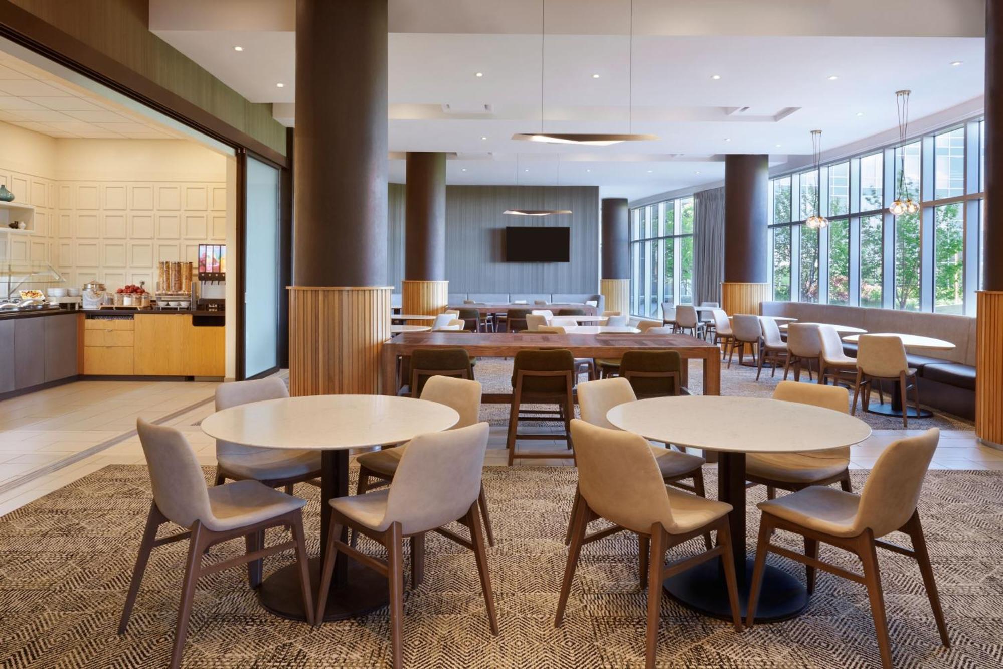 Residence Inn By Marriott Calgary Airport Εξωτερικό φωτογραφία